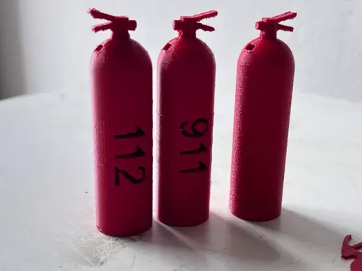 fire extinguisher keychain - hasičák klíčenka 112
