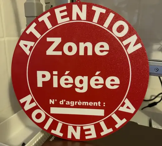Panneau Attention zone piégée