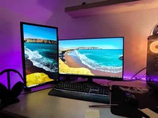 Simple monitor stand (vertical)