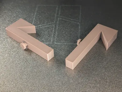 French cleat to keyhole adaptor
