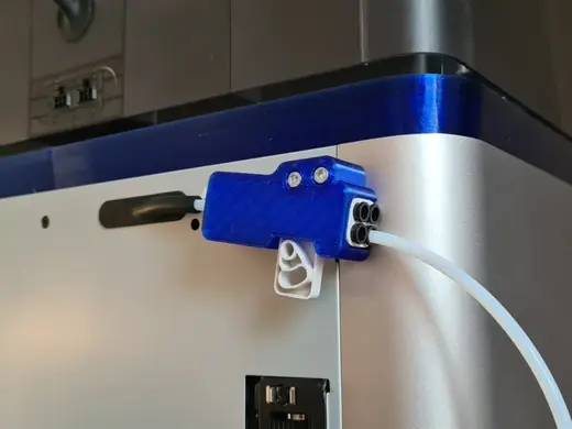 4 in 1 Adapter behind AMS Filament Puffer