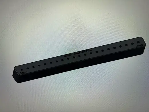 3mm to 4mm hole tester