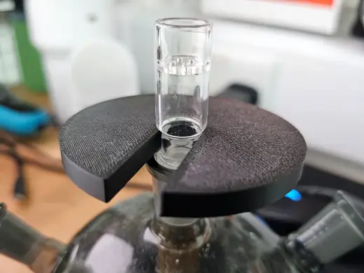 Arizer Solo water pipe adapter removal tool