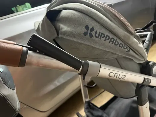 Stroller Handlebar Lockers - Uppababy Cruz V1