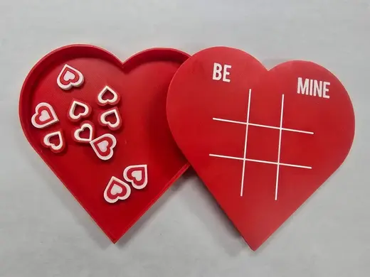 Heart‑Shaped Tic‑Tac‑Toe Gift Box