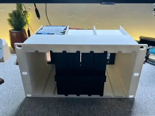 10 Inch Rack 8+3 drives bay JBOD