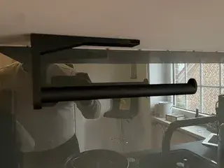 Kitchen roll holder