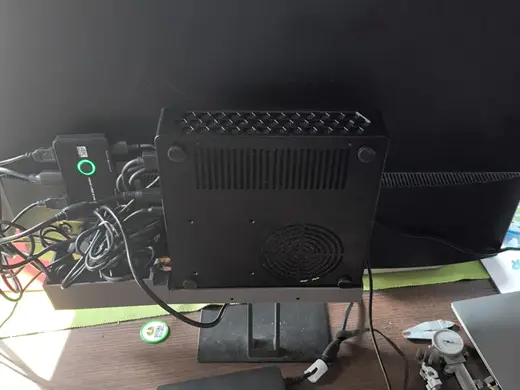 staffa vesa monitor per mini pc base215 x 50