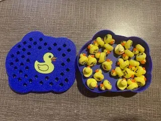 25 Mini Ducks-Duck Hunt(Multi-Color w/ Box)-Remix