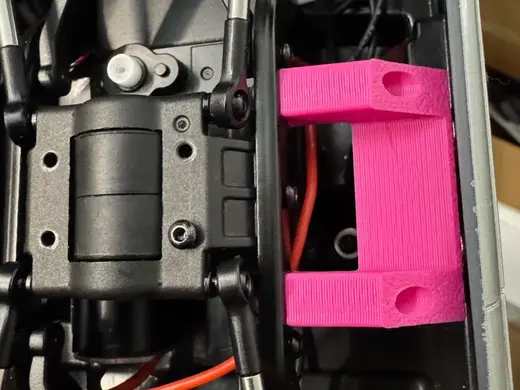 FCX18 LC80 Magnetic body mount