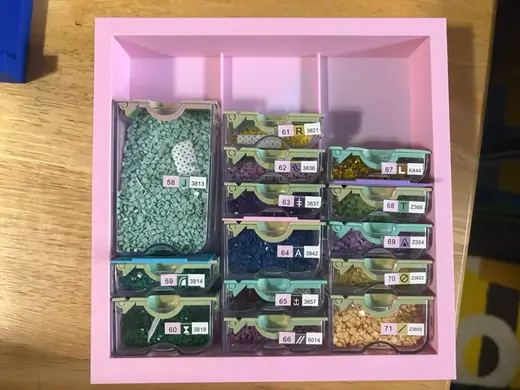 Diamond Painting - Elizabeth Ward Mini Case NO LID