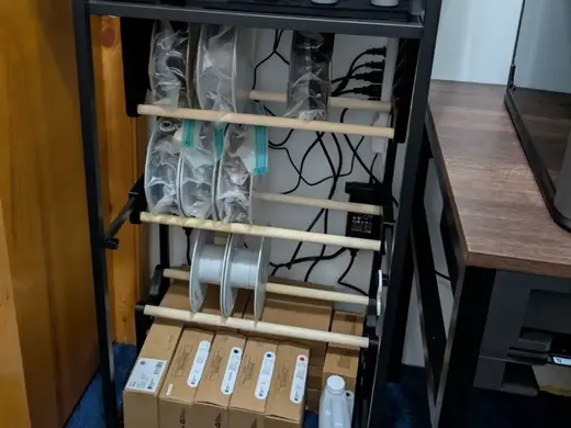 Filament storage/AMS shelf