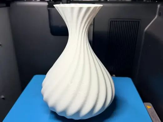 Light weight swirly vase for flower or roses :)