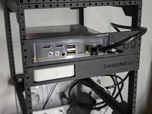 19cm Mini Server Rack - HomeAssistant Yellow plate