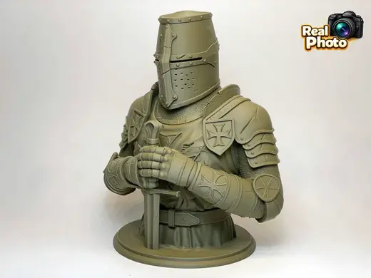 Stoic Templar Knight Bust – War Torn Crusader