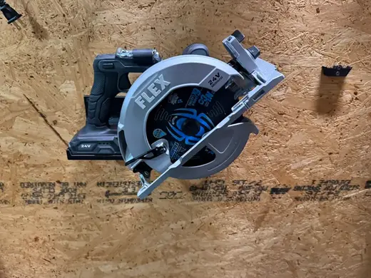 Flex 24V 7-¼" Circular Saw (FX2141-1J) Wall Mount