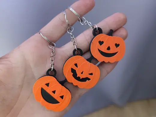 Halloween pumkin keychain/No AMS needed