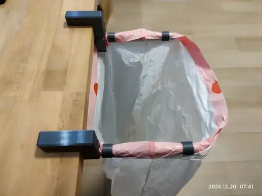 桌面垃圾袋_模型支撑好去处