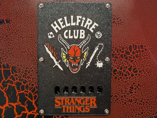 Stranger things style backplate for Stratocaster
