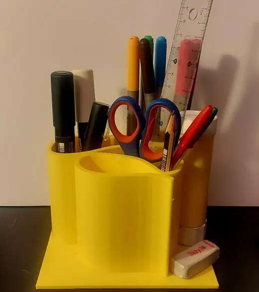 Asymetric ARt Desk Organizer