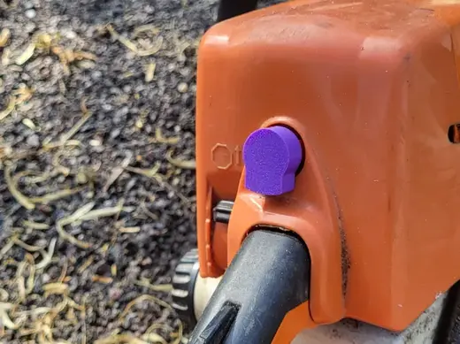 Sthil twist lock