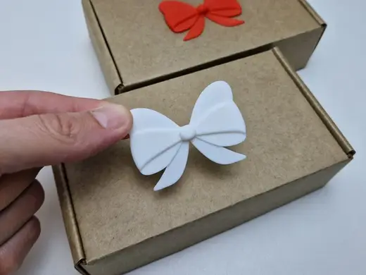 Simple present bow for gift box