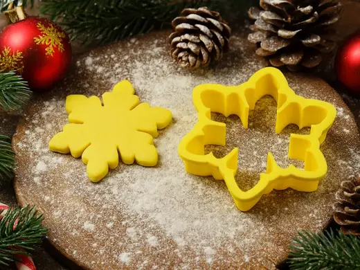 Cozy Snowflake Cookie Cutter – Winter Baking Magic
