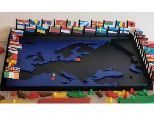 Europe puzzle and flags