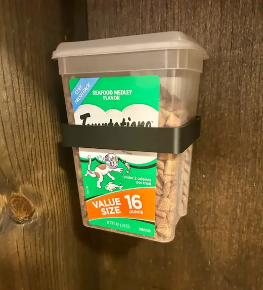 Temptations Cat Treats Holder (16 oz)