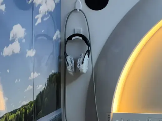 MRI headphones holder