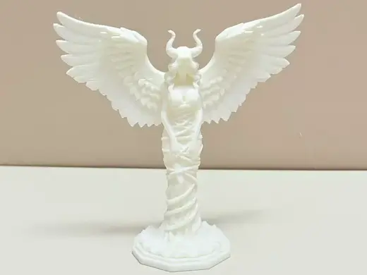 堕天使路西法雕塑
