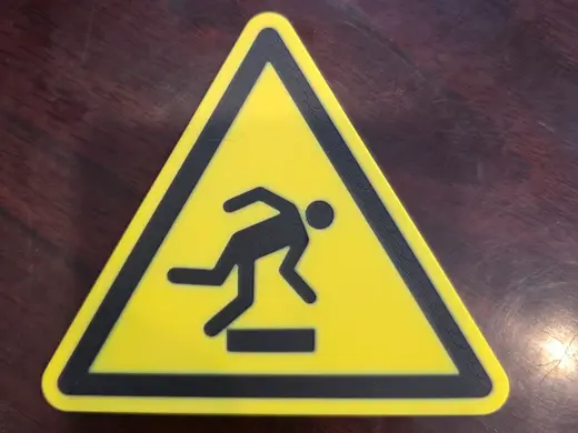 Hindernisse am Boden Schild W007 DIN EN ISO 7010