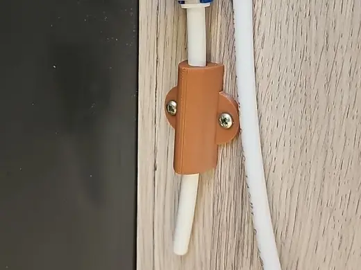 soporte guia tubo osmosis