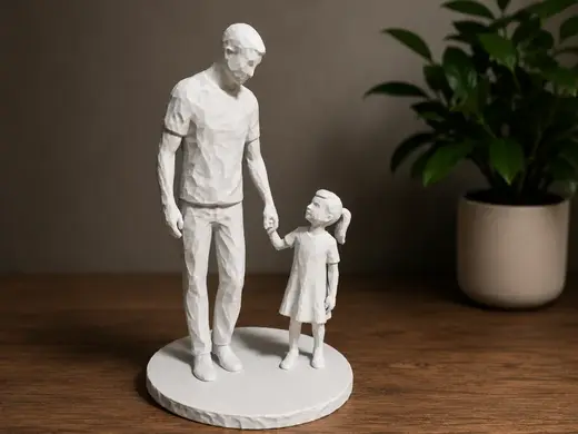 Father & Daughter – Low Poly Sculpture
