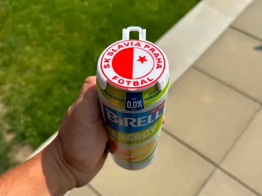drink can cover - Slavia Praha