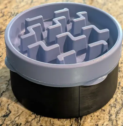 6" Slow feed dog bowl riser
