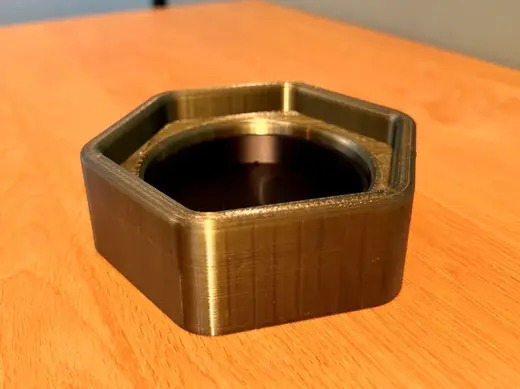 AeroHome: AeroPress Stand with Removable Drip Tray