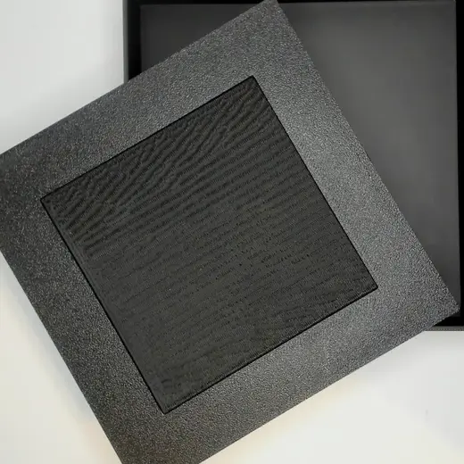 Puzzle Display Box with Image Frame Lid
