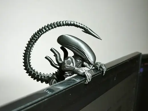 Monitor Alien