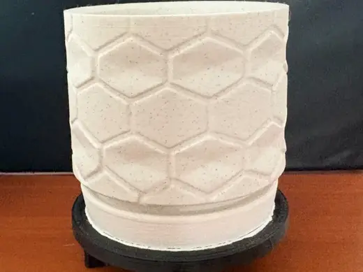 Flower pot