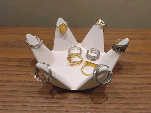 Crown Ring Holder
