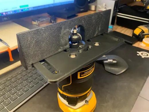 DeWalt Router Fence - Remix M8