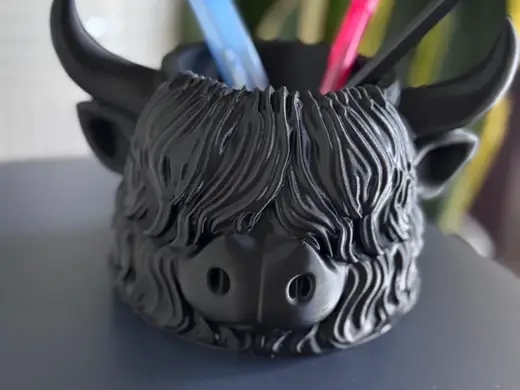 Highland Cow PenHolder 83.26mm/3" deep