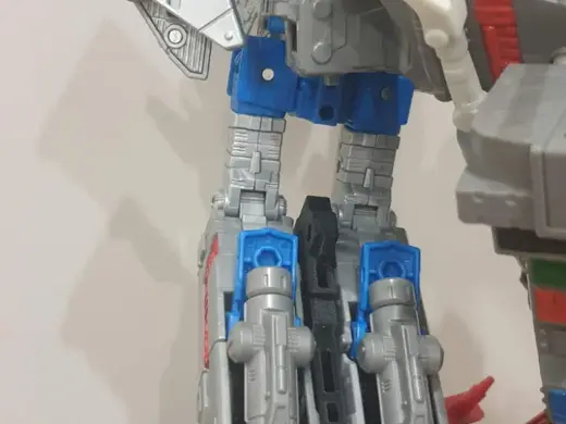 Combiner of SS86 Dinobots - Right arm - Swoop