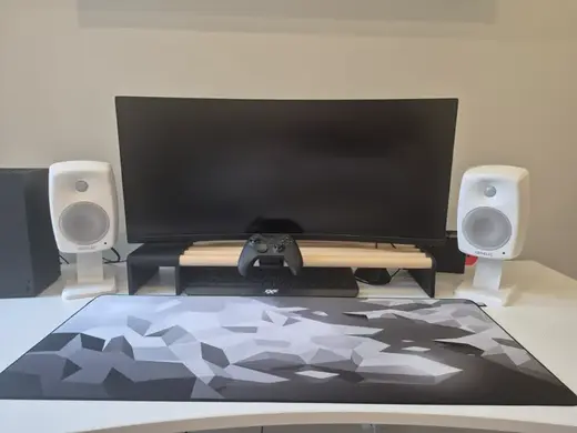 GENELEC 4020C Speaker stand
