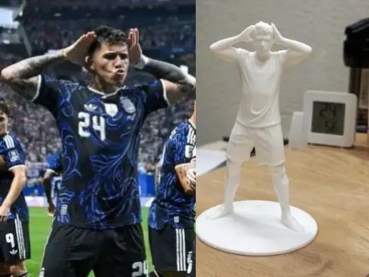 Statue Enzo Fernandez
