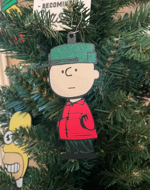 Christmas Charlie Brown Ornament / 4 color / Tree
