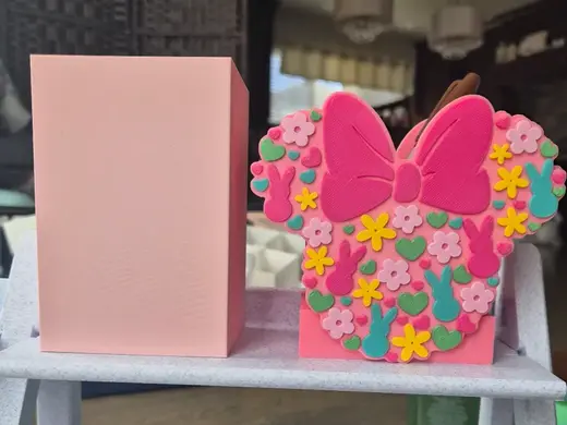 Easter Bunny Minnie pencil holder