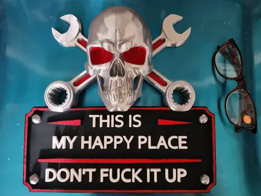 Skull mechanic crosswrenches sign