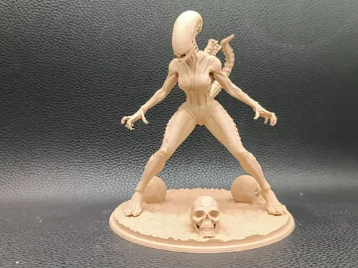 Brood Empress – Female Xenomorph Alien